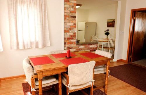 West Branch House | Luxury Lakefront Cabin Rental on Clear Lake in Ogemaw County, Michigan