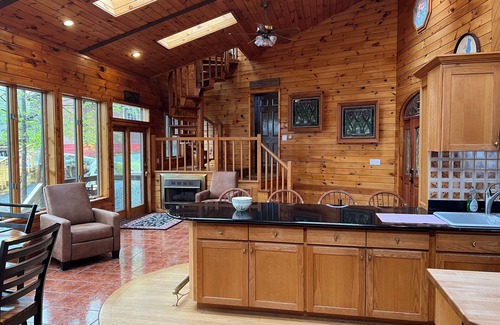 Lake Ariel House | Luxury Lakefront Living: 100' Dock; Kayaks; SUP; Firepit; Rustic Elegance Await!
