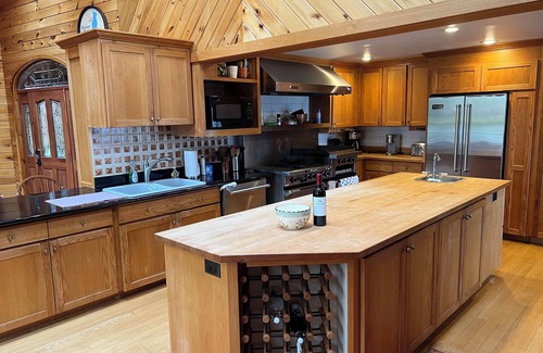 Lake Ariel House | Luxury Lakefront Living: 100' Dock; Kayaks; SUP; Firepit; Rustic Elegance Await!
