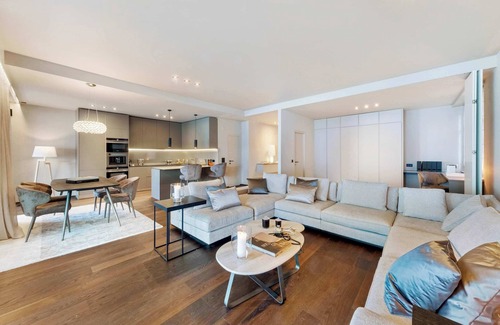 Montreux Apartment | Luxury Lakefront Loft in Montreux Swiss Reviera