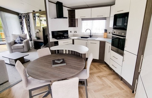 Malton Cabin | Luxury Lakeside Lodge 5 Star Country Park Huge Veranda Private Fishing Peg