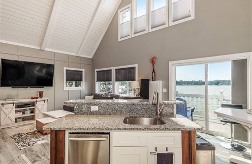 Whitmore Lake House | Luxury Lakeside Oasis - king bed! Sleeps 8.
