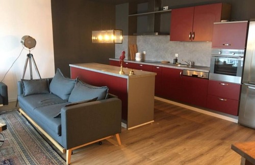 Gasperich Apartment | Luxury Large 4 Beds, 3 Balconies, 110 m2 - Parking