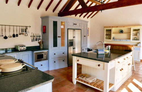 Fakenham House | Luxury Large Barn Close to North Norfolk Beaches
