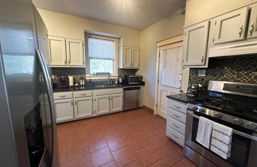 Lenox Apartment | Luxury Lenox Townhouse
