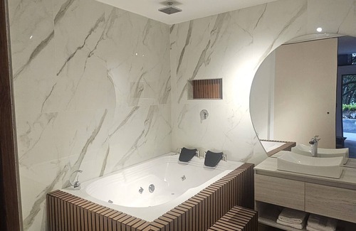 Itagui Apartment | Luxury Lite Suite.