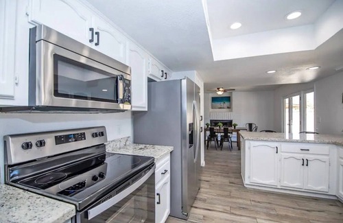 Yuma House | LUXURY Living 5