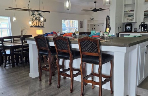 Indian Harbor Estates House | Luxury living at its finest! Perfect Waterfront home with Inground Pool/Dockage