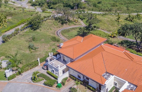 Pristine Bay House | Luxury living at Pristine Bay- Villa 1003