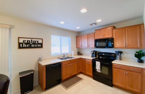 Anthem at Merrill Ranch House | Luxury Living - Everything You Need for the Perfect Vacation!