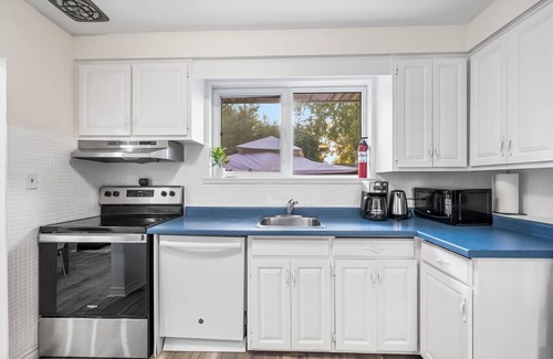 Burlington House | Luxury Living in Burlington