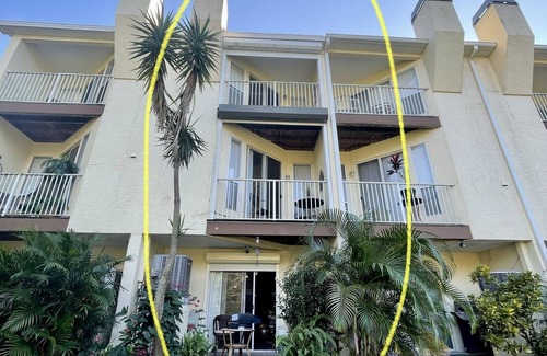 Oldsmar House | Luxury Living in Oldsmar: 3BR/3BA Townhouse with in Gated Community