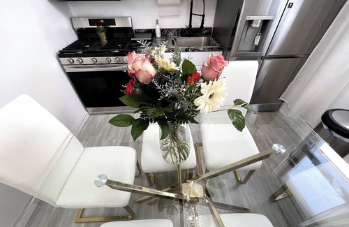 Southeast Yonkers House | Luxury Living in the Heart of NY!