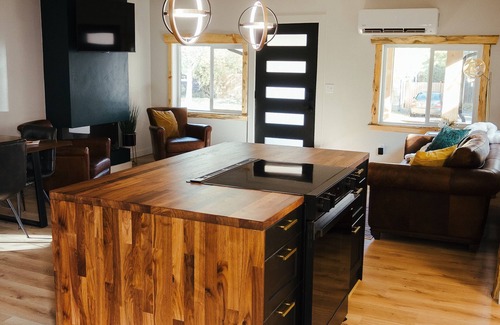 Moscow House | Luxury Living Near Downtown Moscow & U of I Campus