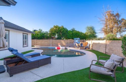 Hayden Estates House | Luxury Living, Private Pool, BBQ & Prime Location