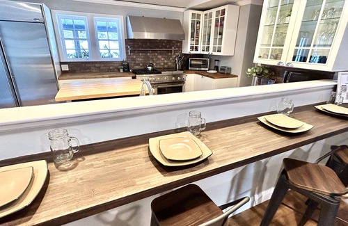 Fort Kent Mills House | Luxury Living! Relaxing Hot Tub Spa King Suite On Trails In Town WiFi