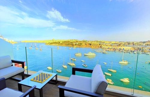 Sliema Apartment | Luxury Living - Seafront Haven in Sliema - Malta