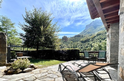 Campo de Caso Apartment | Luxury LL apartment,FreeWifi,fireplace y terrace