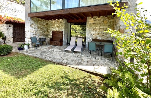 Campo de Caso Apartment | Luxury LL apartment,FreeWifi,fireplace y terrace