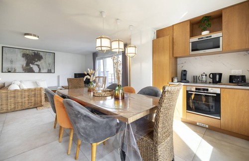Amneville Apartment | Luxury lodge A l'Aube de Bali