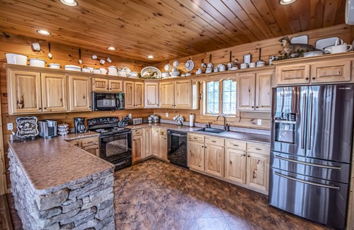 James Creek Cabin | Luxury Lodge! Private Location! Unrivaled Panoramic Lake/Mountain View!