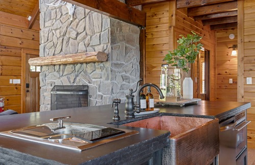 Banner Elk Cabin | Luxury Lodge w/Views, Hot Tub, Game Rm, Fire Pit