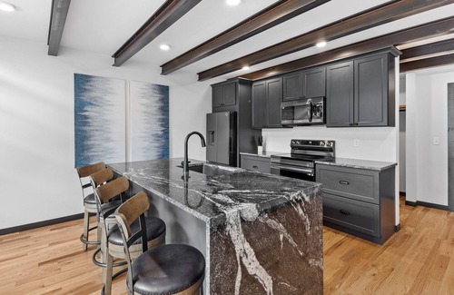Hill City Apartment | Luxury Loft 3 on Main Street