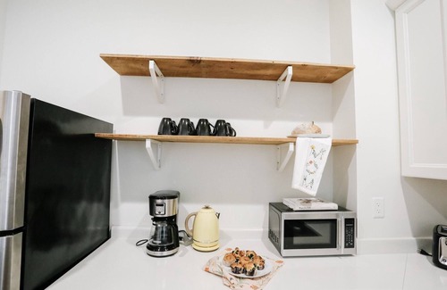 Brandon Apartment | Luxury Loft Apartment