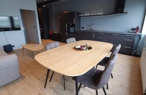 Oddeyrin Apartment | Luxury Loft Apartment Akureyri