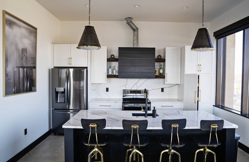 Wyandotte Apartment | Luxury loft in the heart of Downtown Wyandotte