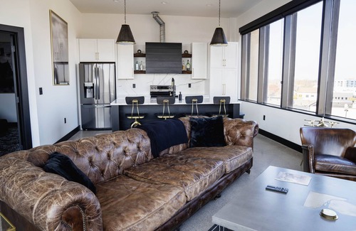 Wyandotte Apartment | Luxury loft in the heart of Downtown Wyandotte