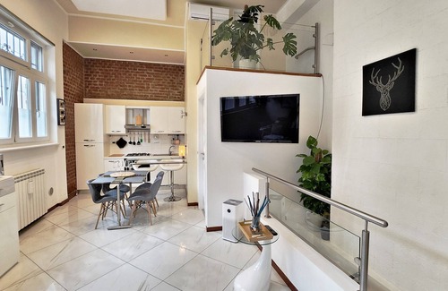 Cascina dei Pomi Apartment | Luxury Loft - Milan Centrale