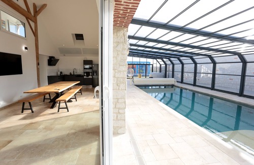 Leglantiers House | Luxury loft with heated indoor pool, Jacuzzi and sauna
