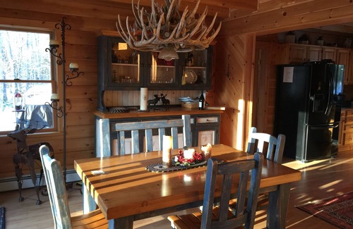 Sunday River Area House | Luxury Log Cabin Style Family House, gorgeous wooded and private setting.