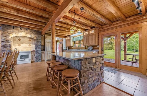 Markleton Cabin | Luxury Log House w/HotTub, Sauna, Game Room, Views, on 32 Acres, over 4,500sq.ft