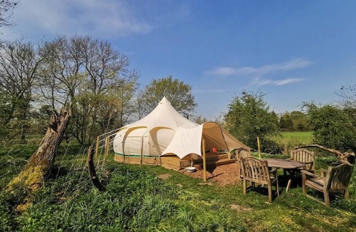 Haveringland Apartment | Luxury Lotus Belle Tent with Natural Swimming Pond