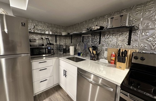Twin Falls Apartment | Luxury lower level , pet friendly, fully fenced yard