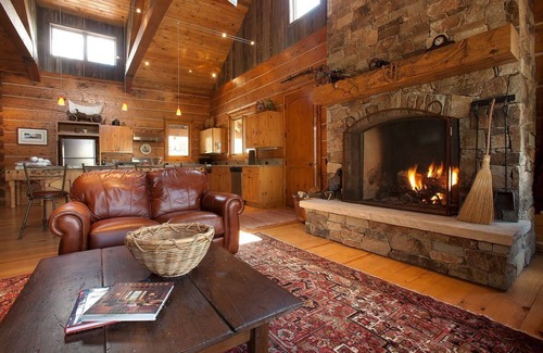 Carbondale Cabin | Luxury magical mountain complex at the heart of the Colorado Rocky Mountains