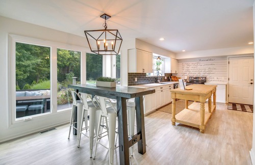 Otterbien Home Villa | Luxury Maineville Villa w/Private Pool & Deck