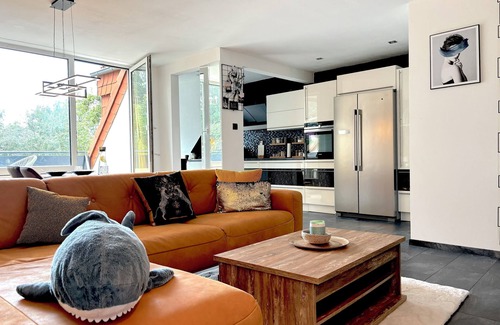 Beerfelde Apartment | Luxury maisonette apartment - Become a king in the dream world of Beerfelde