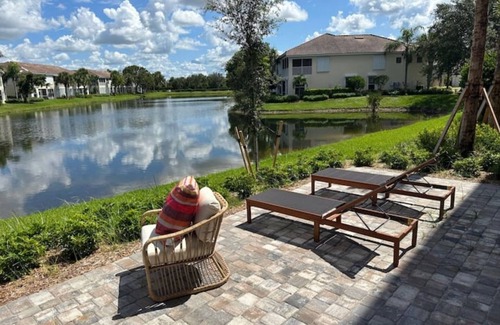 Majestic Palms Apartment | Luxury Majestic Palms Condo Minutes from Beach