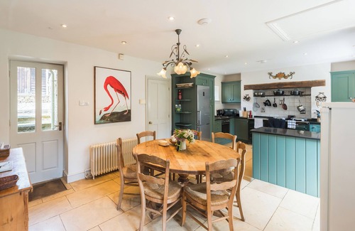 Cheltenham House | Luxury Manor Home with Heated Pool & Tennis Court