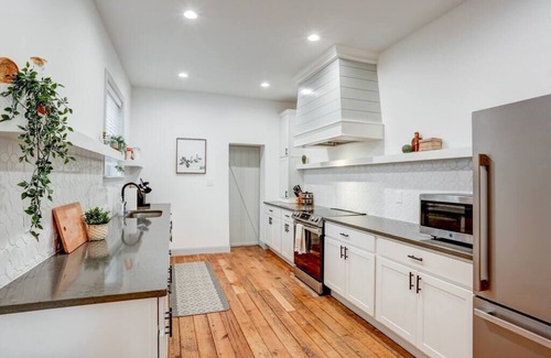 Lancaster House | Luxury Manor on Mulberry in the heart of Downtown Lanc