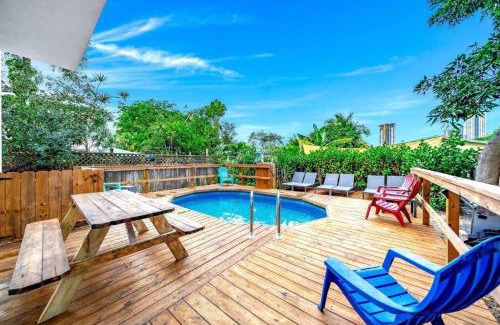Downtown Fort Lauderdale House | Luxury Mansion, Game Room, Pool, Rooftop, Skyline, Walk to Las Olas