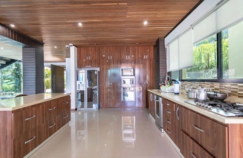 Envigado House | LUXURY MANSION VIEW TO THE CITY