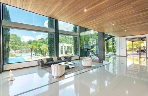 Envigado House | LUXURY MANSION VIEW TO THE CITY