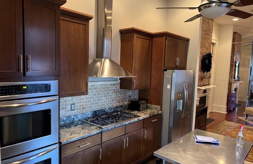 Faubourg Marigny House | Luxury Marigny Home! Location, Comfort, Music. Reviews tell it all!