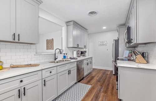 Lake Charles House | Luxury Meets Convenience-Your Private Oasis Awaits!