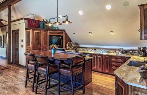 Durango - Purgatory House | Luxury Meets Rustic Charm Stunning Barn Apartment on a Ranch