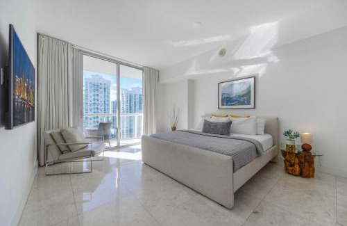 Downtown Miami Apartment | Luxury Miami Condo with Breathtaking City & Bay Views